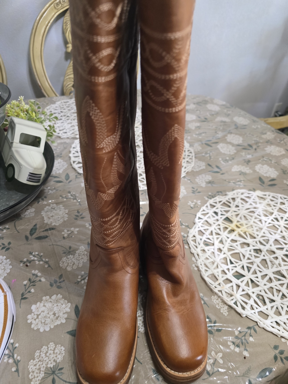 dingo Brown Over-the-Knee Western Boots